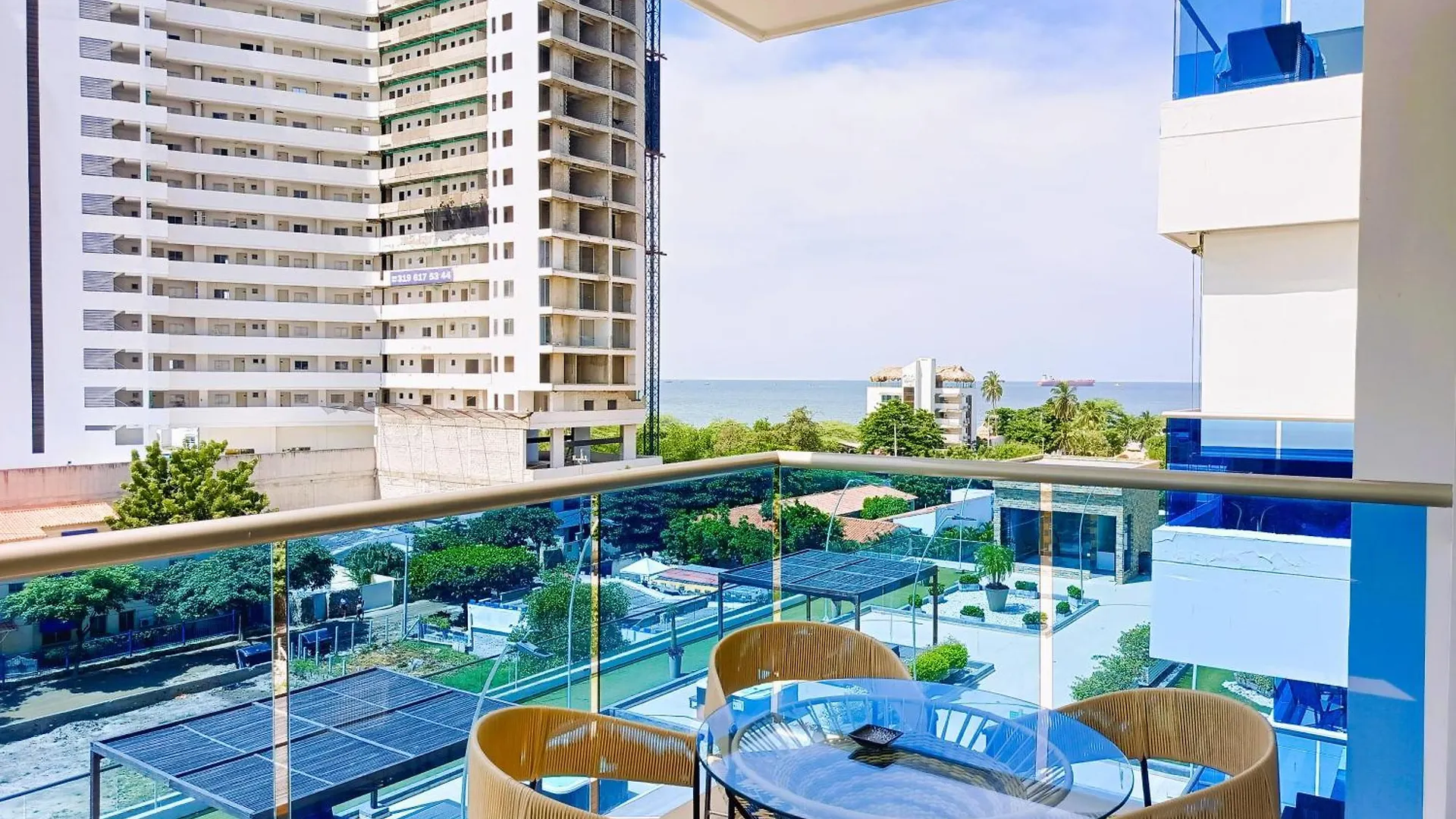 Apartasuites Samaria - Club De Playa Santa Marta  Apart-hotel